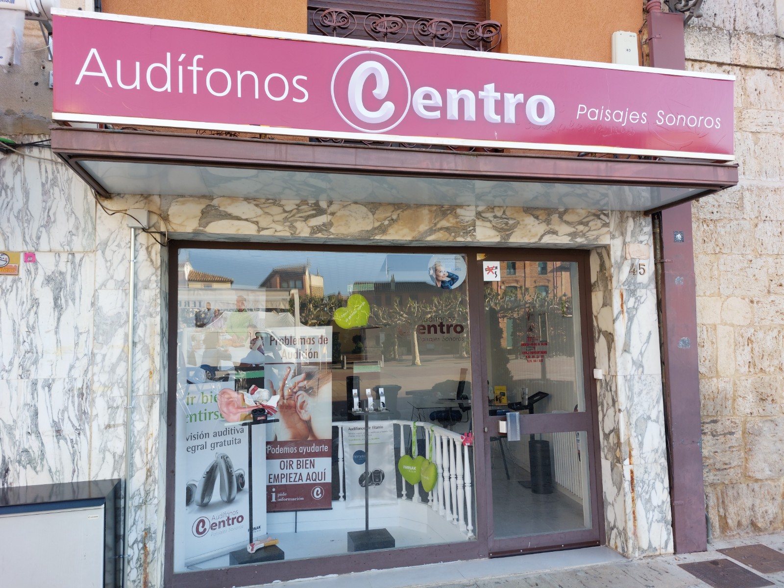 Audífonos Centro